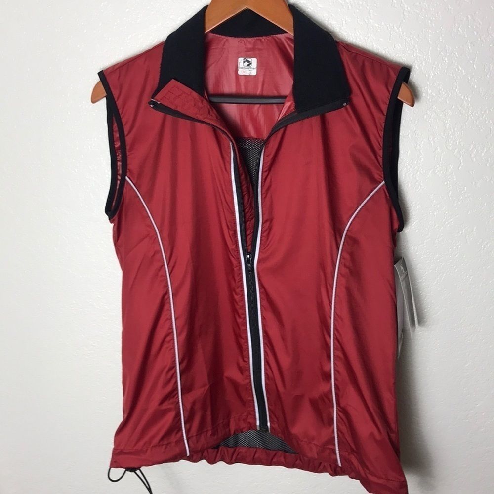 Belwether Motion Vest Ruby Black Mesh M New